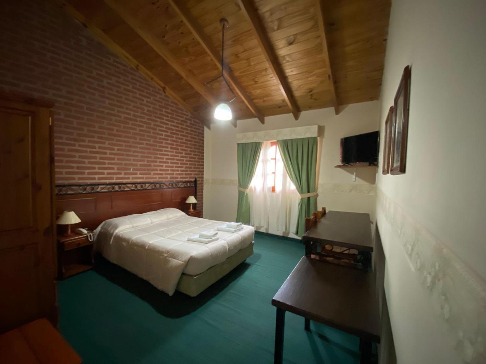 Kalenshen Calafate Hotel เอลกาลาฟาเต ภายนอก รูปภาพ